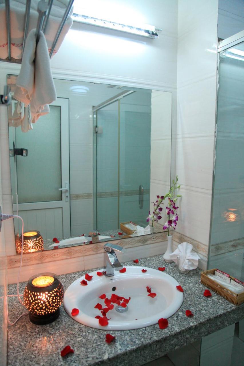 Paradis Hotel Ha Long Buitenkant foto